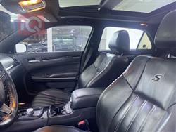 کرایسلەر 300